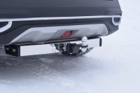 Фаркоп с хромированной накладкой KST-20-991124.00 PT Group для KIA Seltos 2020 - съемный квадрат от магазина ФаркопРос