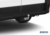 Фаркоп BERG для Citroen Jumper 2006-/  Fiat Ducato 2006-/ Peugeot Boxer 2006-. Тип шара: F. Нагрузки: 3000/100 кг. Вес: 28. БЕЗ выреза в бампере. Артикул - (F.1211.001) от магазина ФаркопРос
