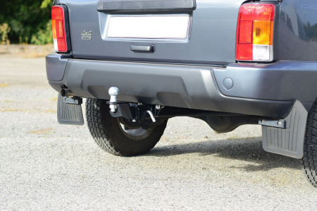 Фаркоп LUR-15-991122.00 PT Group для Lada 4x4 Urban с 2014 - съемный квадрат от магазина ФаркопРос