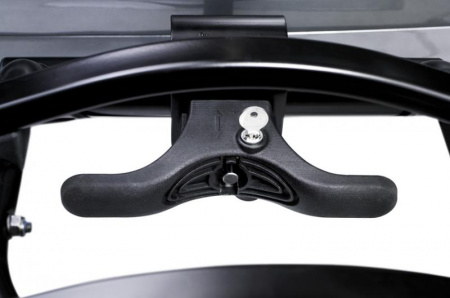 Велобагажник на фаркоп Thule EuroWay Light 943, 3 велосипеда от магазина ФаркопРос