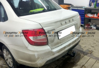 Фаркоп BERG для Lada Granta SE/LB 2011-. Тип шара: A. Нагрузки: 1100/75 кг. Вес: 8,5 кг. БЕЗ выреза в бампере. Артикул - (F.6013.007) от магазина ФаркопРос