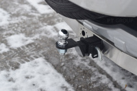 Фаркоп MPJ-99-991124.00 PT Group С НЕРЖ Накладкой для MITSUBISHI Pajero 1999- - съемный квадрат от магазина ФаркопРос