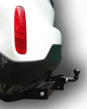 Фаркоп H224-F(N) для HYUNDAI SANTA FE 2012-2018, KIA SORENTO 4 2012-2018 (C НЕРЖ. ПЛАСТИНОЙ), Лидер Плюс